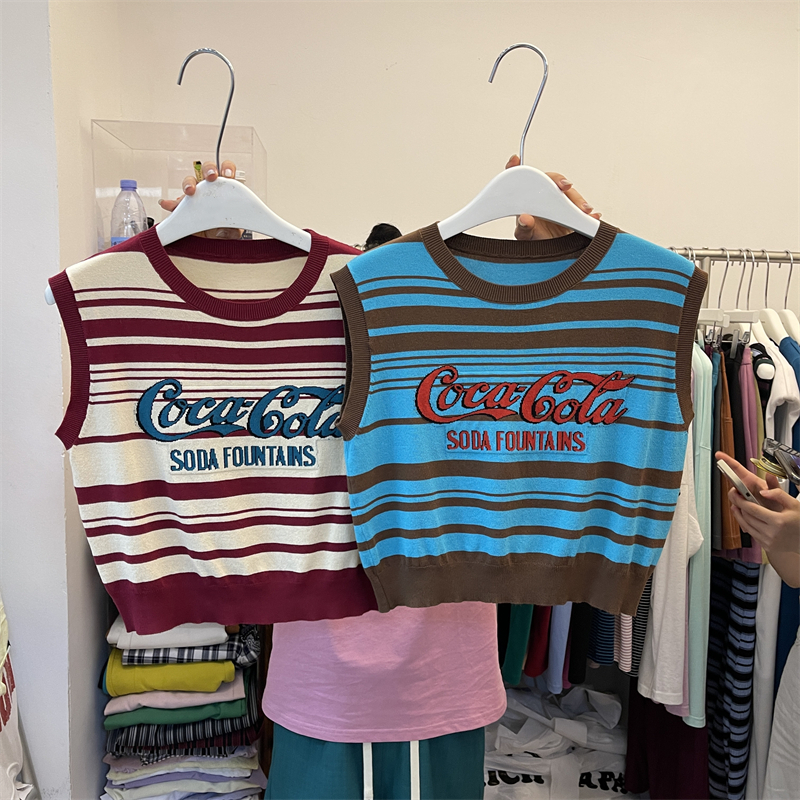 American retro letter ice silk knitting suspender vest for women in summer wear outside and wear inside sleeveless loose short top fashion
