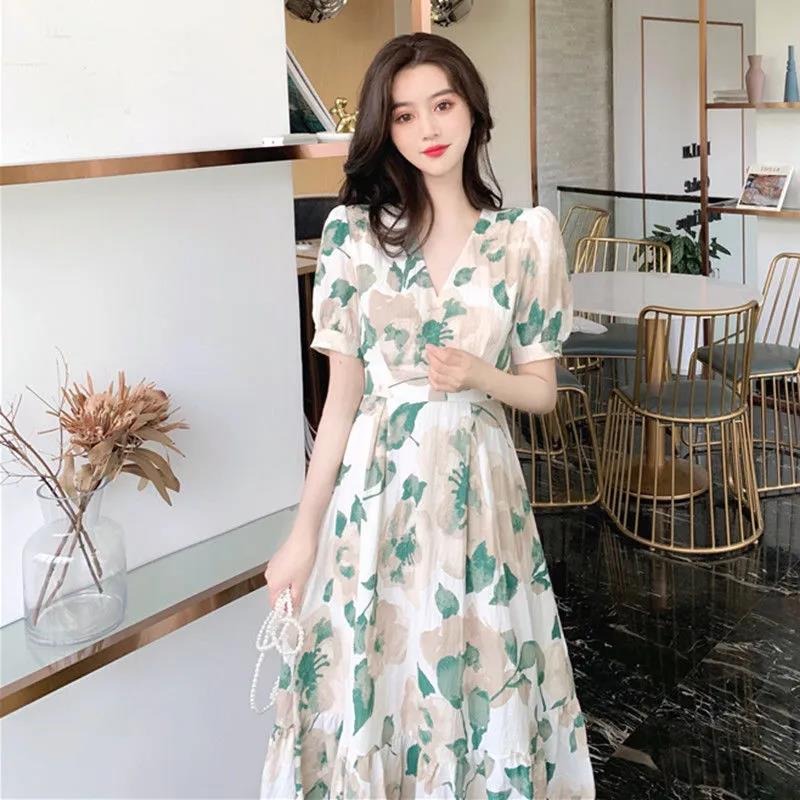 In the summer of 2022, the new style of Hepburn can be salt, sweet, long skirts, ankles, ankles, and cents.