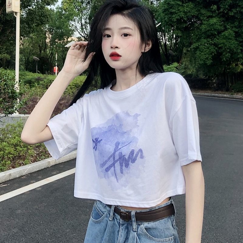 Short sleeved T-shirt women's short hot girl top women's summer loose bottomed shirt student top