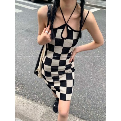 Fried Street dress  new summer nun slim Korean fashionable Plaid medium length knitted skirt