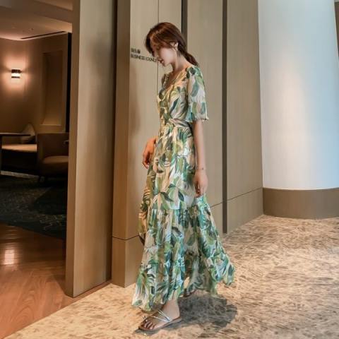 Avocado Green Dress summer  new female Floral Chiffon Long Skirt V-neck high waist covering belly thin skirt Fairy