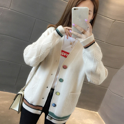 Spring and autumn 2020 new loose Korean V-neck versatile Cardigan Jacket Women's button color matching sweater fashion