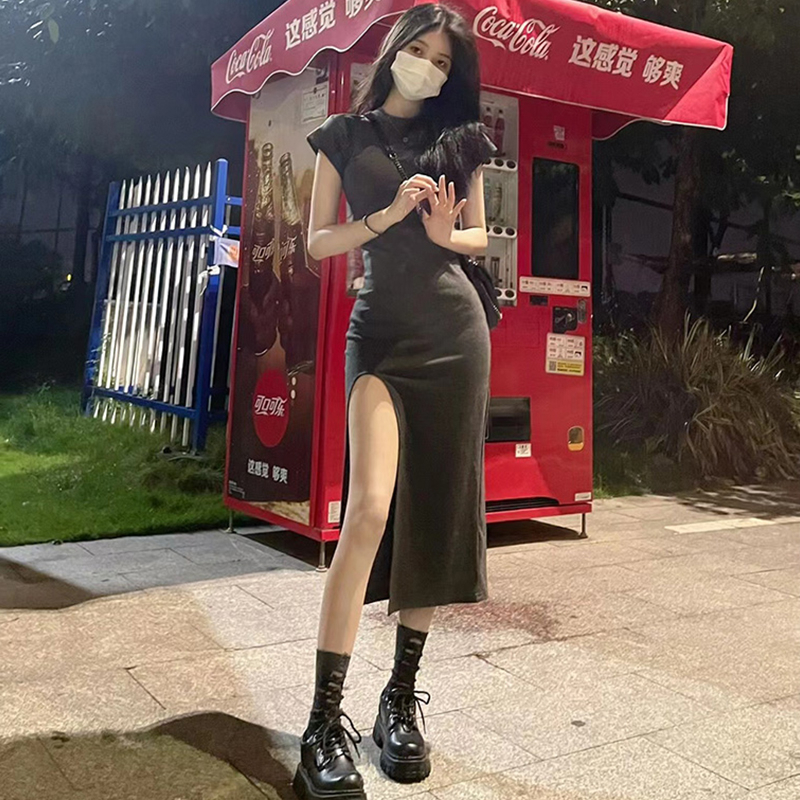 Spice girls sexy waist slimming niche slit long-sleeved dress female 2023 spring high-end temperament long skirt