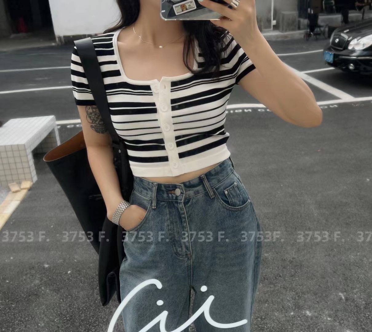 Ice silk knitted short sleeve T-shirt 2022 summer chic small shirt square neck front shoulder single breasted stripe short top