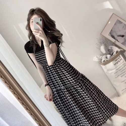 Fake two-piece dress female summer splicing Plaid one-sided shoulder wrap chest skirt Korean version high waist slim fit