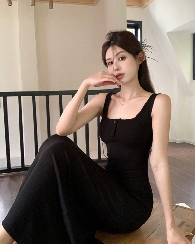 Real price real price black knitted camisole skirt female design temperament high-end dress