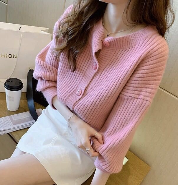 Spring and autumn 2020 new Korean Slouchy style single breasted crew neck versatile short Knitted Top Cardigan Jacket Women