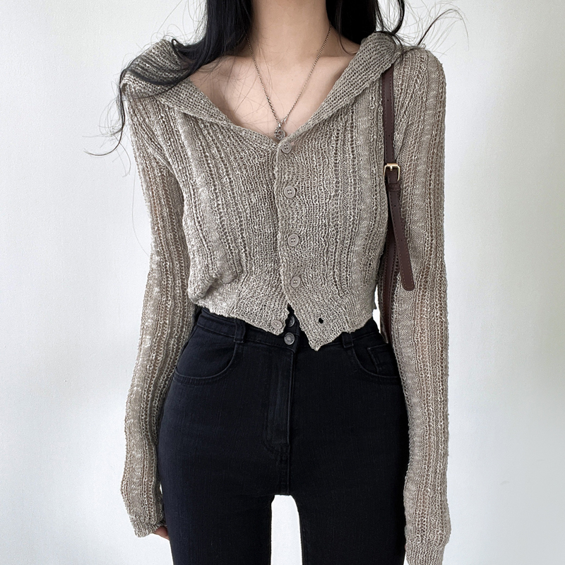Real price Korean hot girl slimming knitted cardigan sun protection light short coat for women