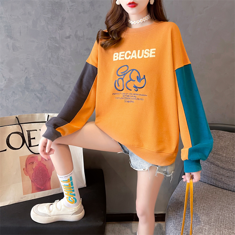Actual shooting - spring Korean loose embroidery Mickey splicing and color inserting large women's wear thin women's sweater
