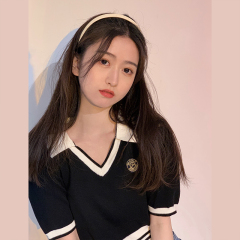 Girls' sport style Lapel Mini short badge T-shirt / 2 colors