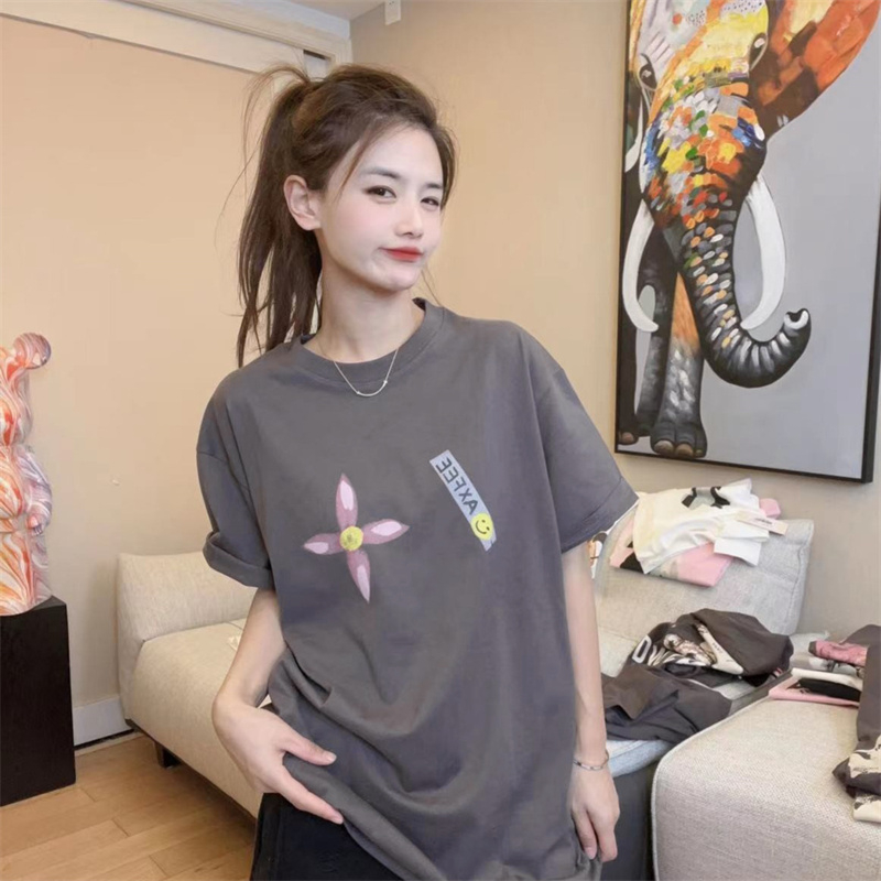 Douyin Tmall high-quality hot style pure cotton 200g-230g back bag spring and summer all-match cartoon short-sleeved T-shirt women