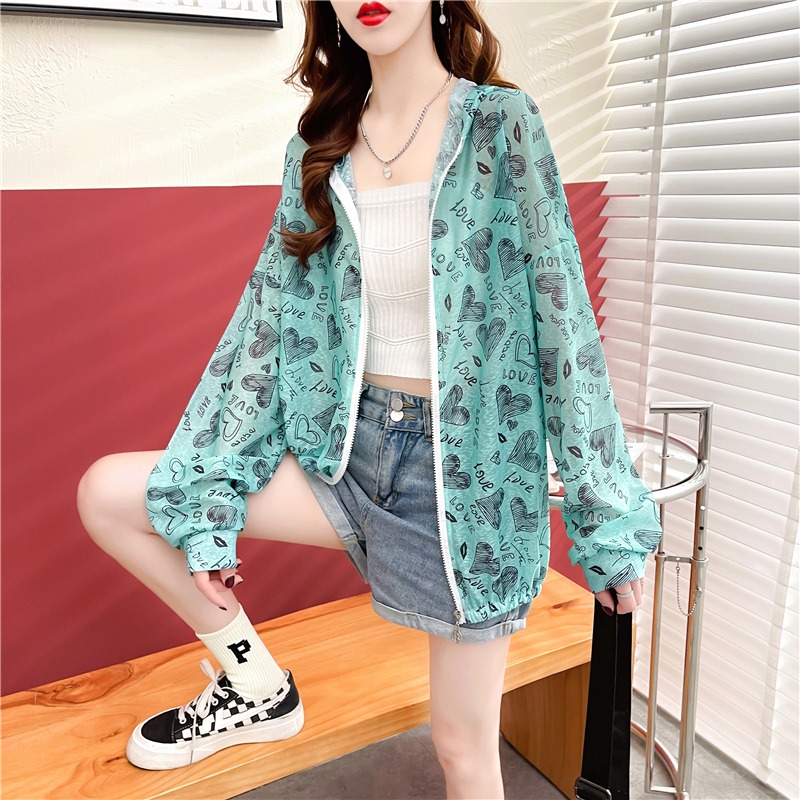 Real shot - summer clothes Korean version 100 polyester ice silk sunscreen clothes outdoor breathable large women's zipper cardigan jacket women