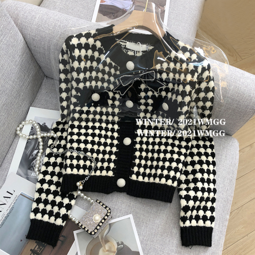 Xiaoxiangfeng Sweater Jacket Cardigan Women's Autumn and Winter Outer Wear Short Small Lingge Loose Versatile Thick Knit Sweater