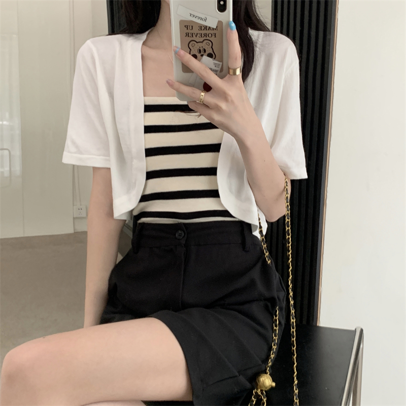Real price summer new short sleeved knitted cardigan + striped suspender vest