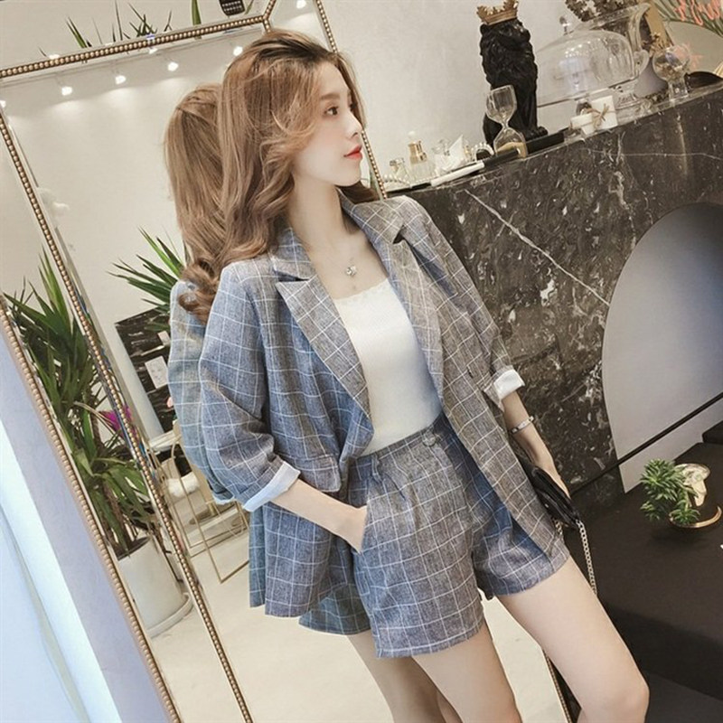 Autumn 2020 new Xiaoxiang style small suit suit suit feminine gentle style western style two piece suit