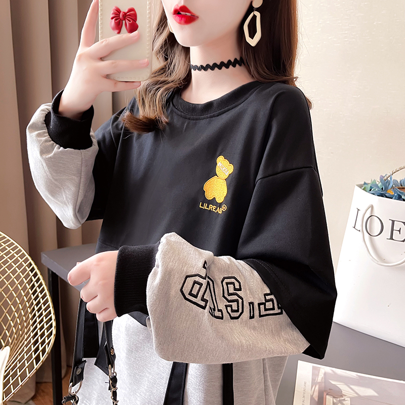 Real shot autumn new Korean version stitching fake two-piece embroidered loose medium-length large size women's thin sweater women