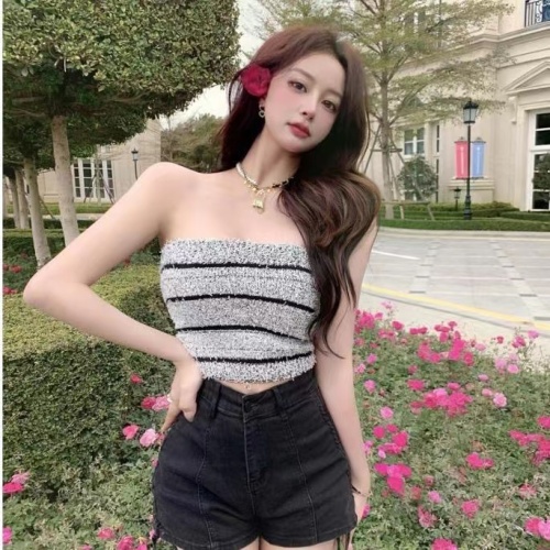 Sexy hot girl striped tube top vest female summer new style inside and outside wear short chic ins top
