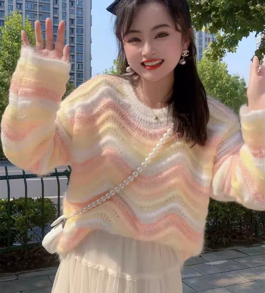 Autumn and winter fishbone line hollowed out lazy style fashion knitted sweater
