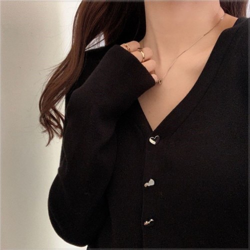  autumn and winter new knitted cardigan women's sweater V-neck Korean Short versatile shawl over jacket