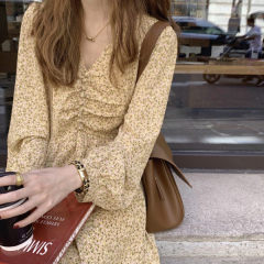 Official figure temperament V-neck yellow floral skirt Korean high waist thin mushroom button Chiffon Skirt Dress