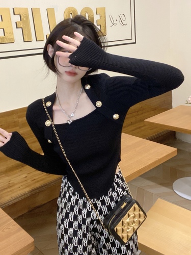 Korean version new style square neck super fairy sweater top large size exposed collarbone foreign temperament sweater bottomed shirt