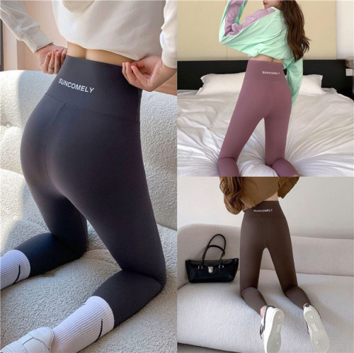 Shark skin leggings, female pants are tight, high waist closed, and wear yoga Barbie pants for autumn and winter