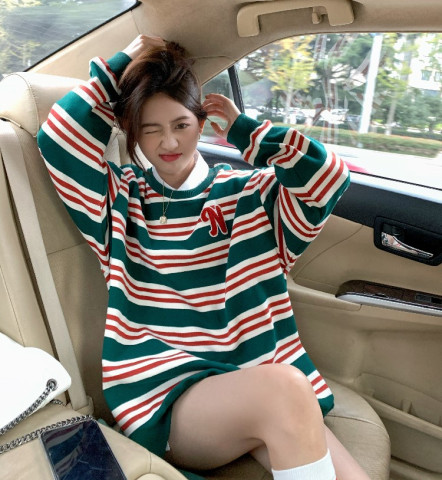 250g sweater + towel embroidery + back bag collar contrast color strip 2022 new women's autumn casual top