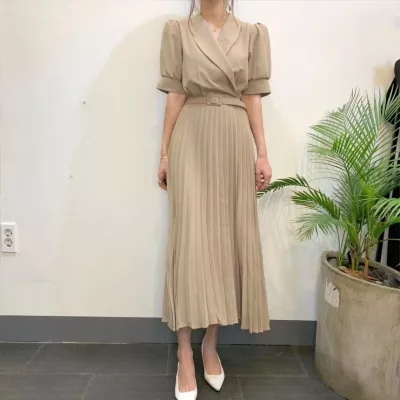 South Korea Dongdaemun new retro OL suit lapel with belt slim pleated long dress women