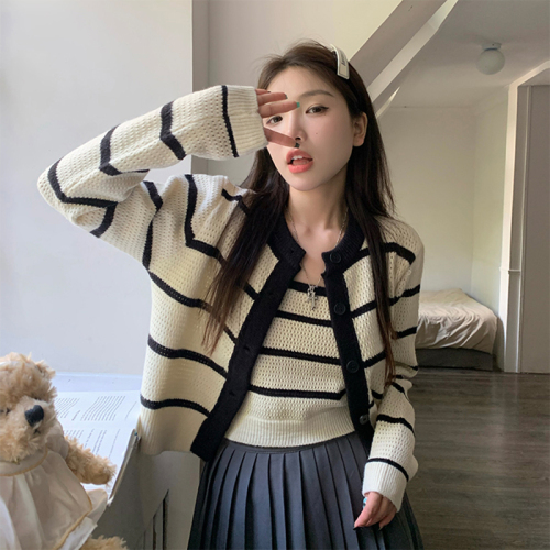 Early autumn  new Korean version of the striped long-sleeved knitted cardigan + short small suspenders women's fashion two-piece suit