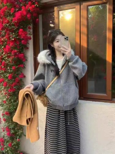 Lined Size 46 Detachable Wool Hoodie Women's Cotton and Polyester Blended Sweatshirt