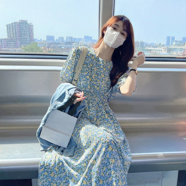 Small fresh bubble sleeve floral dress women's summer 2021 new French first love gentle style long skirt