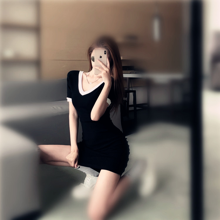Dress women's summer dress 2022 new large sexy ins super Xianxian thin pop black Hip Wrap Skirt
