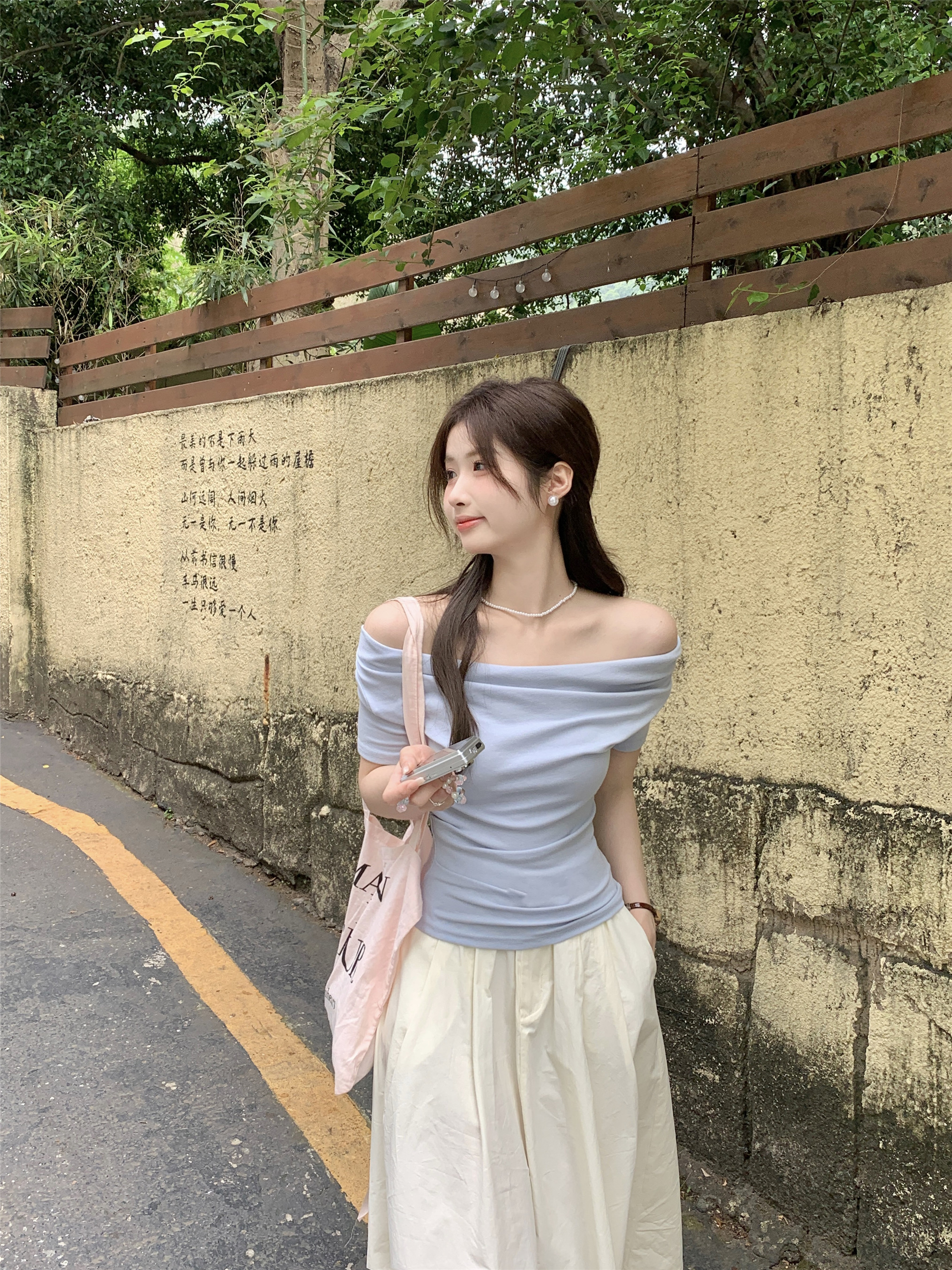 Real price!   Summer slim and sweet one-shoulder T-shirt