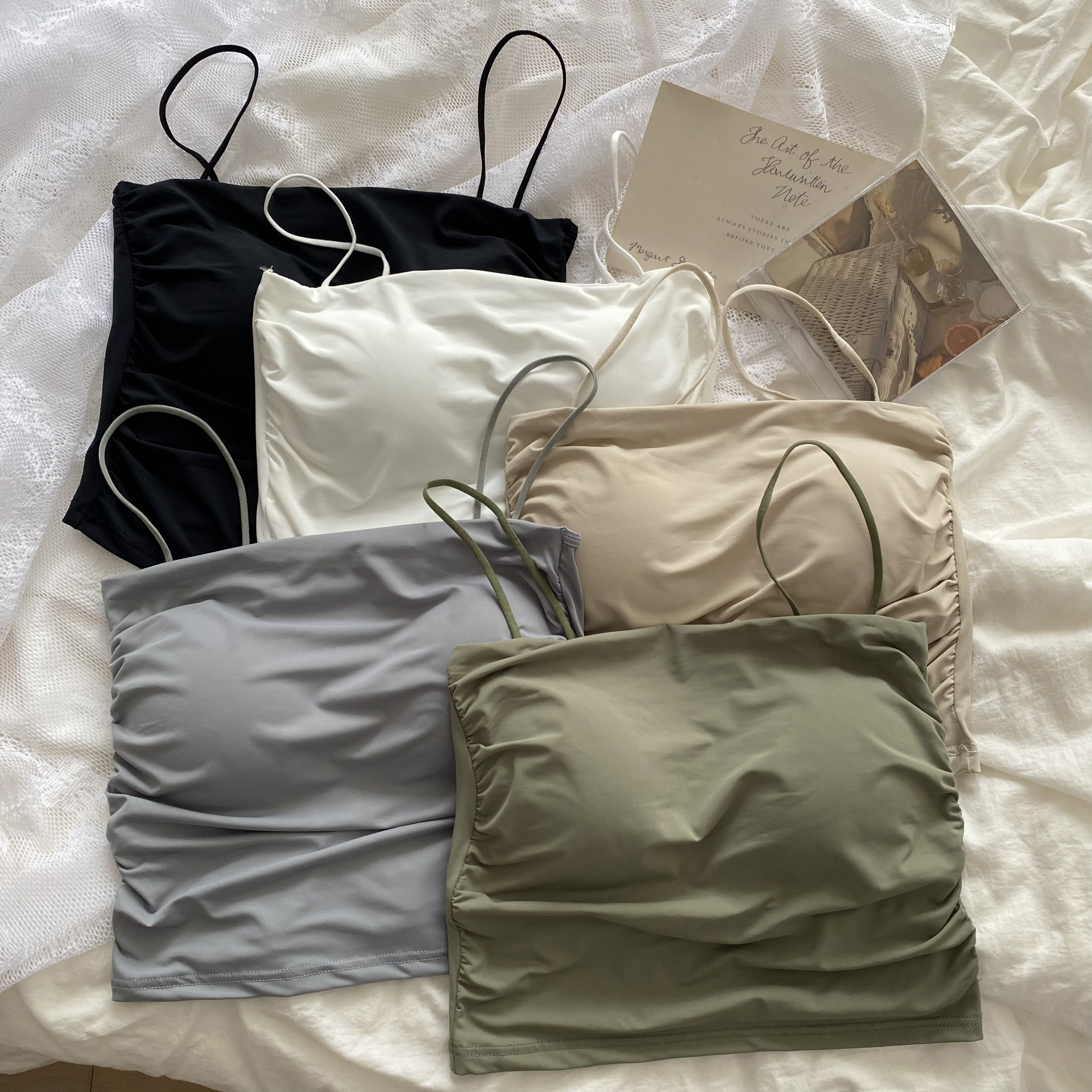 Real shooting and real price summer ice silk with suspenders and vests for women to slim their body, beautiful back, strapless and wrap their breasts outside