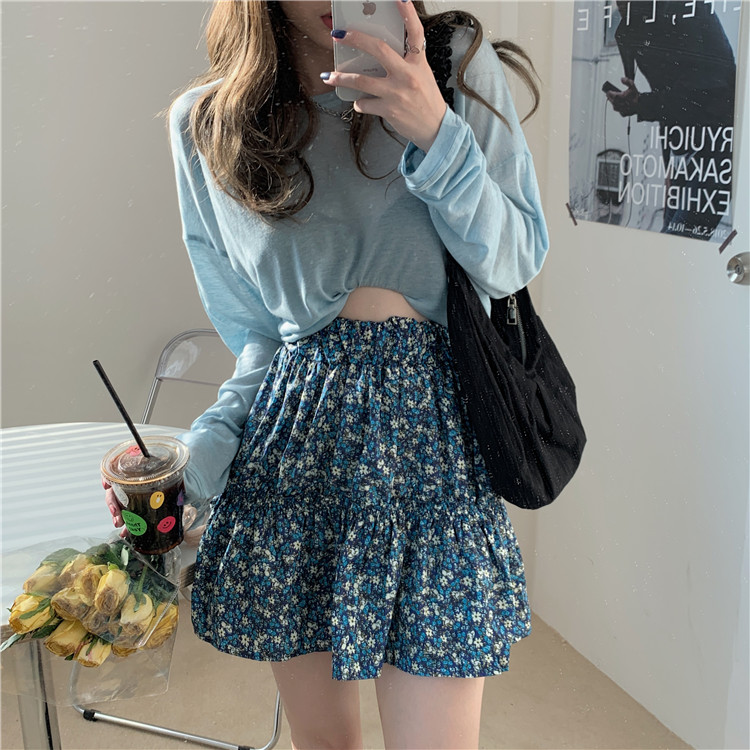Real price thin sunscreen long sleeve T-shirt + floral skirt two piece suit