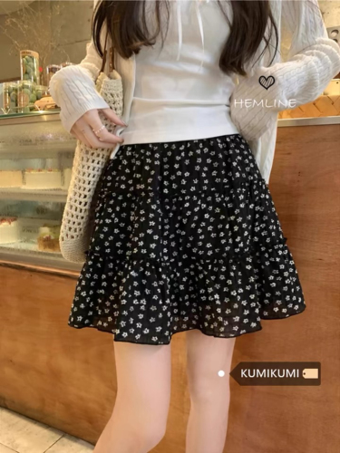 Designed floral skirt for women in summer niche high-waisted A-line skirt sweet style cake skirt short skirt black skirt