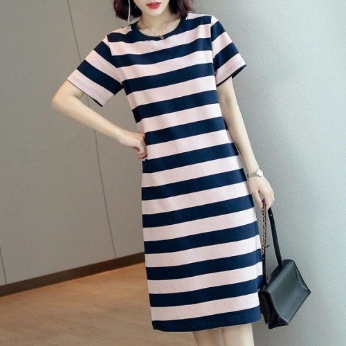 Striped dress 2020 summer new Korean version loose and thin medium and long style over the knee short sleeve T-shirt for women