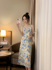 Suspender skirt summer female 2023 new student loose playful cute age-reducing A-line dress