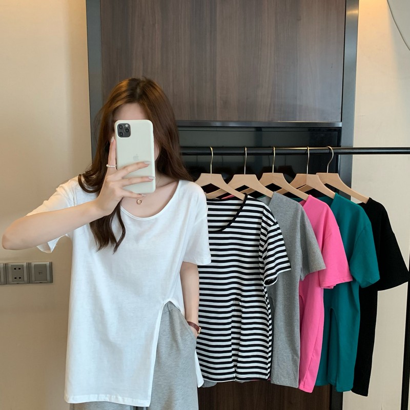 Real price real shooting summer new V-neck design sense, high slit, loose and versatile short sleeved top