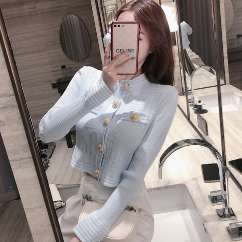 Xiaoxiangfeng short knitted cardigan coat women's autumn 2022 new French style niche long-sleeved top trendy