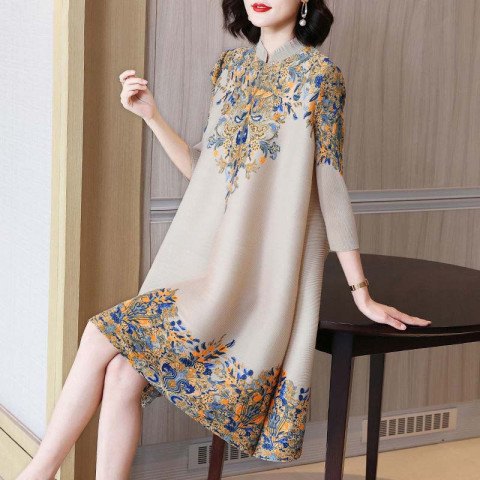 Western style mother loose large size stand collar improved cheongsam  spring new retro elegant mid-length dress