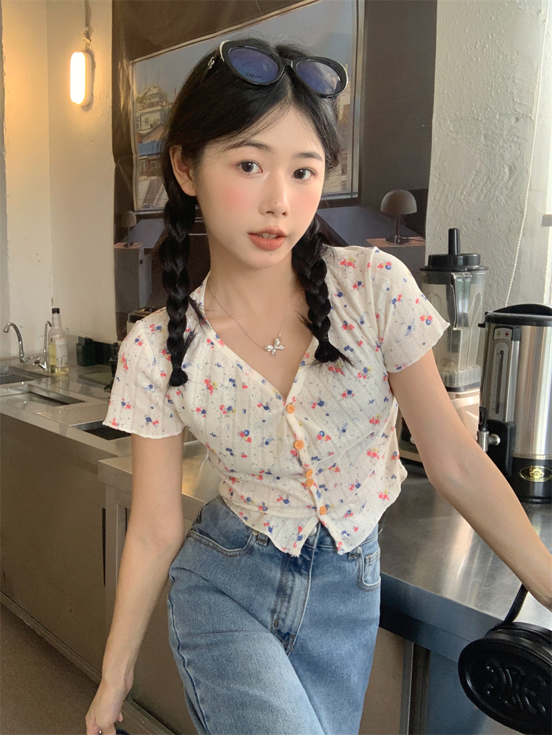 Real shot and real price~Sweet little floral pure desire slimming short-sleeved top short-sleeved cardigan