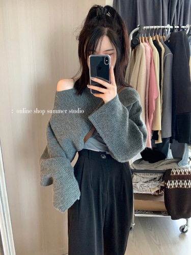 Summer home spring and autumn high-end sense of one word collar leaking shoulder short paragraph gentle lazy wind soft waxy sweater women's irregular