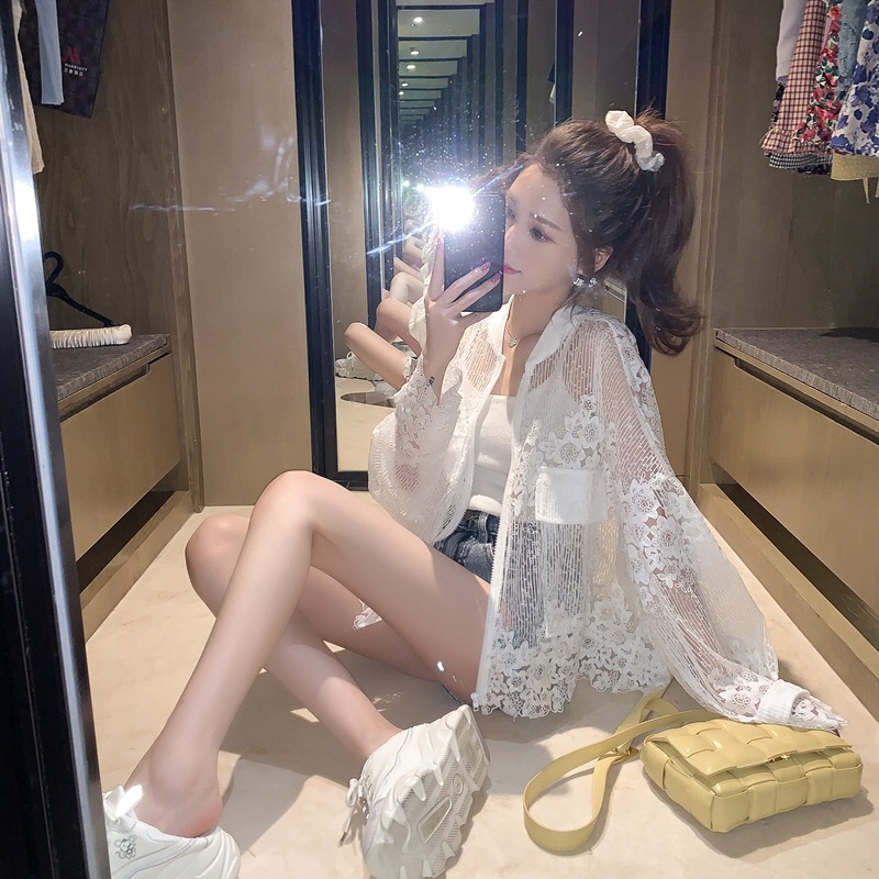 Hollow out embroidered white long sleeved lace sunscreen clothes for women's new summer thin style with small shirt and salt coat
