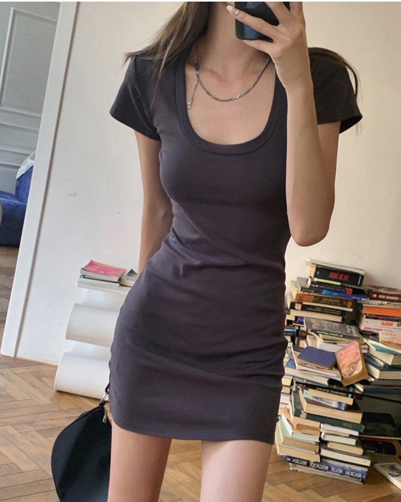 Real shot 2022 summer new slim fit style elastic large U-neck light mature style high waist short sleeve dress women
