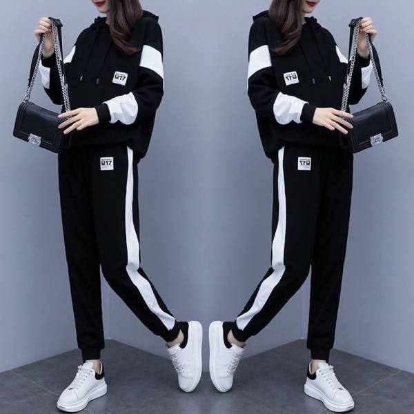 Large women's fat mm suit 2020 spring and autumn new loose casual fashion sports two piece set