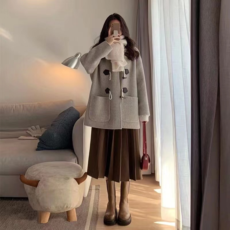 Double cap high-quality horn buckle hooded woolen coat women's 2022 autumn and winter small woolen coat