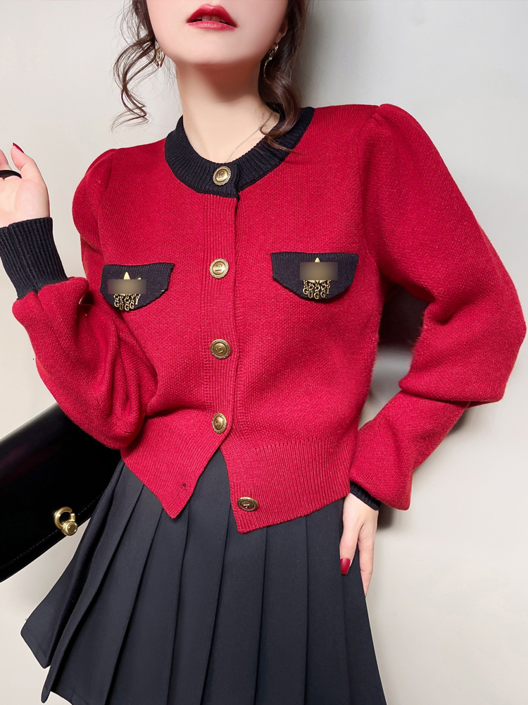 Xiaoxiangfeng Short Knitted Jacket Women's 2022 Autumn and Winter New Korean Style Stitching Contrast Color Loose Round Neck Red Sweater