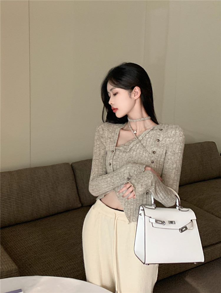 2022 new hot girl irregular tight-fitting long-sleeved bottoming shirt