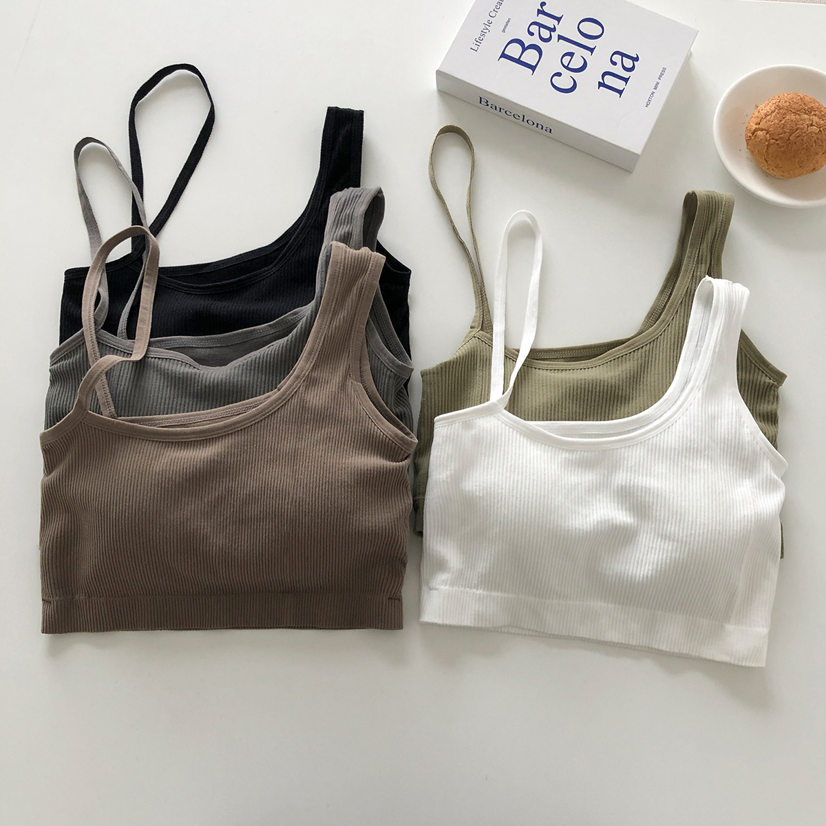 Real shot real price one shoulder suspender vest, chic bottoming, wearing hot girl short backless top